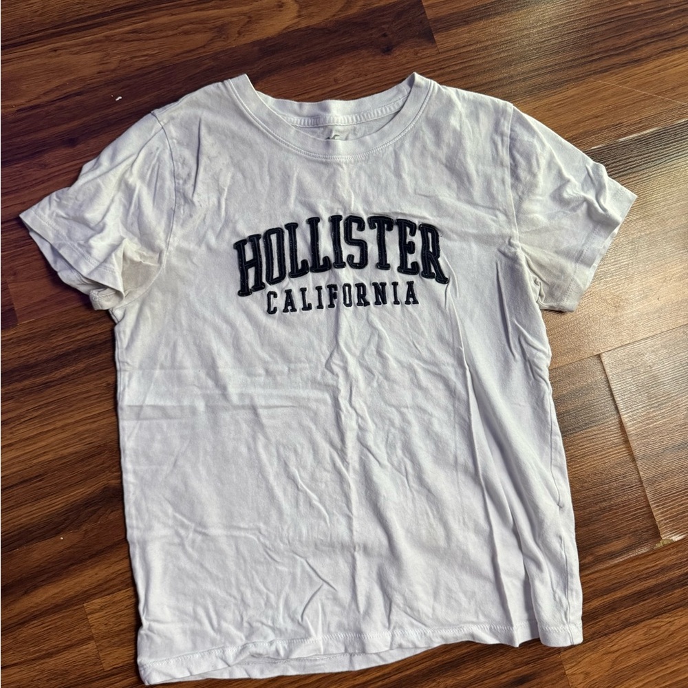 Hollister Classic White Tee